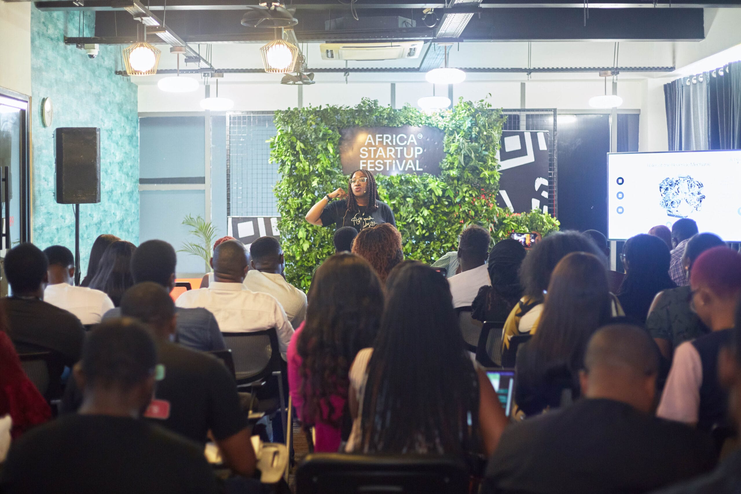 Why Most Sales Training Fails – And What We Do Differently at B4B